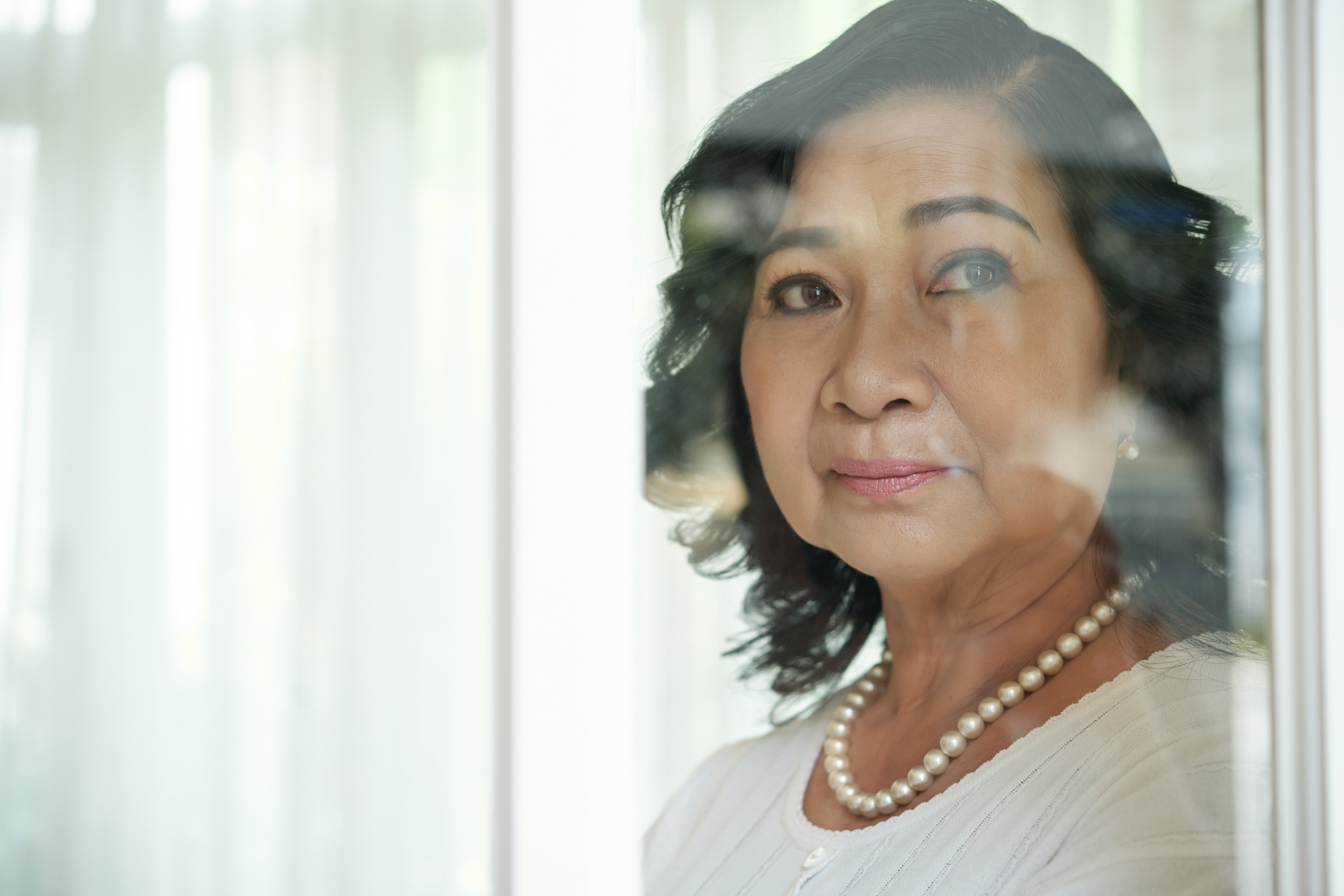 mulher de terceira idade menopausa